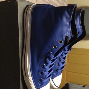 Blue leather converse, men’s size 10.5